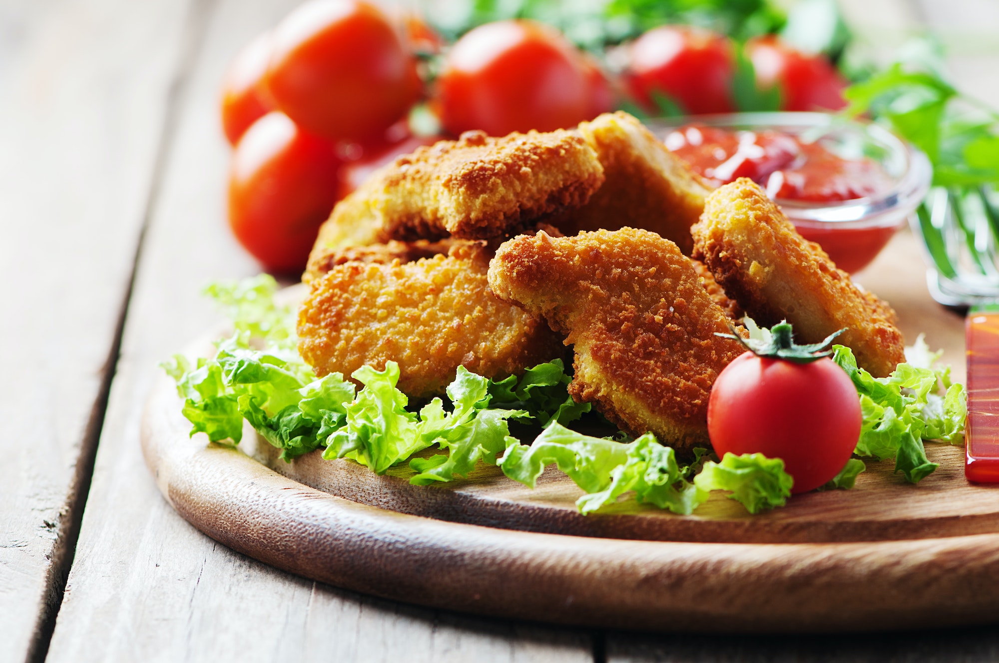 Faites plaisir à vos enfants avec des nuggets de poulet faits maison !