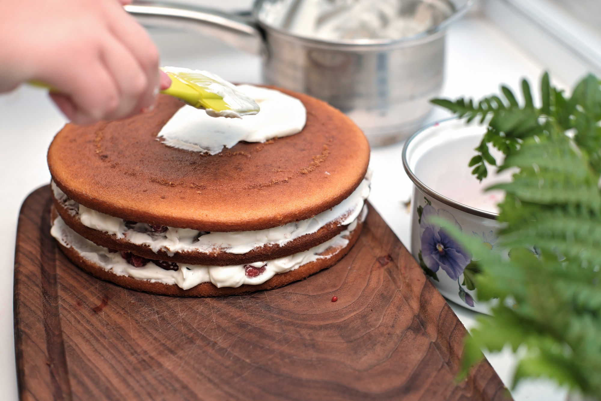 Bien utiliser les spatules pour travailler la pâte à sucre