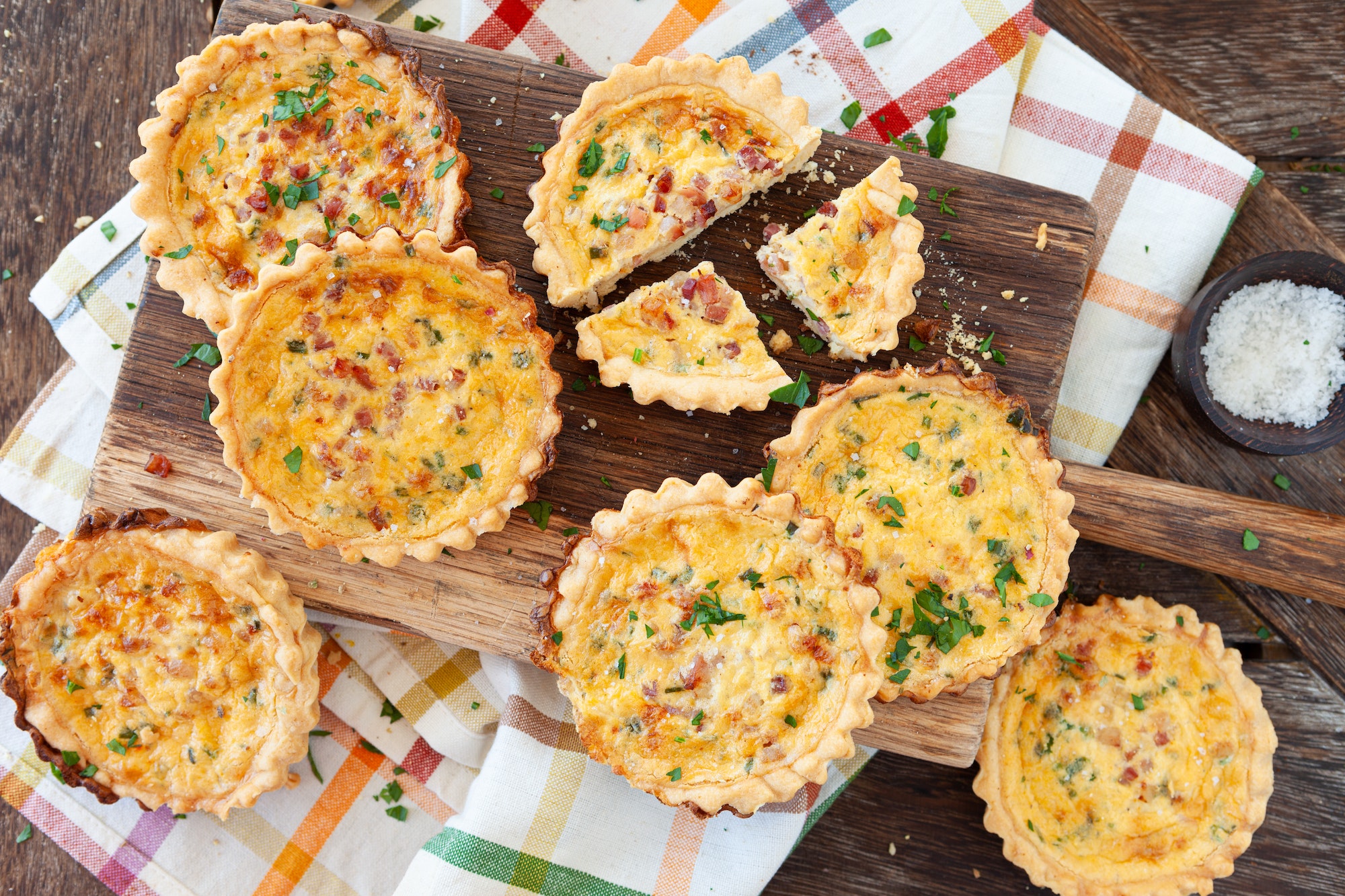 Mini-quiches pour une soirée pique-nique en famille