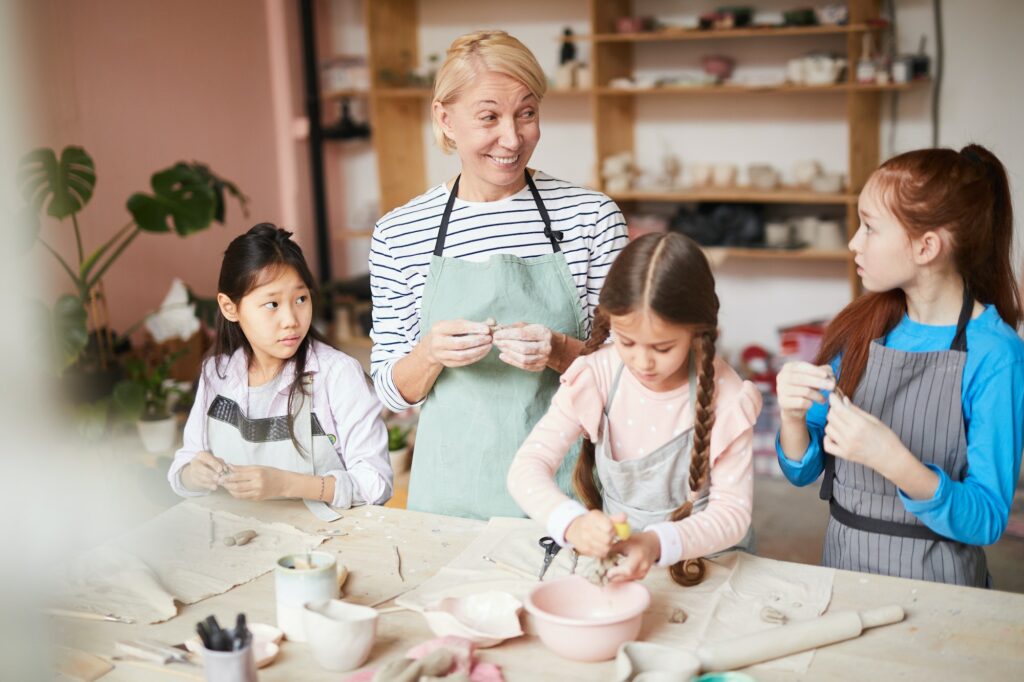 Atelier poterie pour enfants 